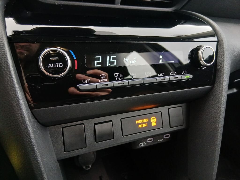 Toyota Yaris Cross SUV 1,5 l 68 kw