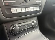 Mercedes-Benz Třídy B Kombi 1,5 l 80 kw