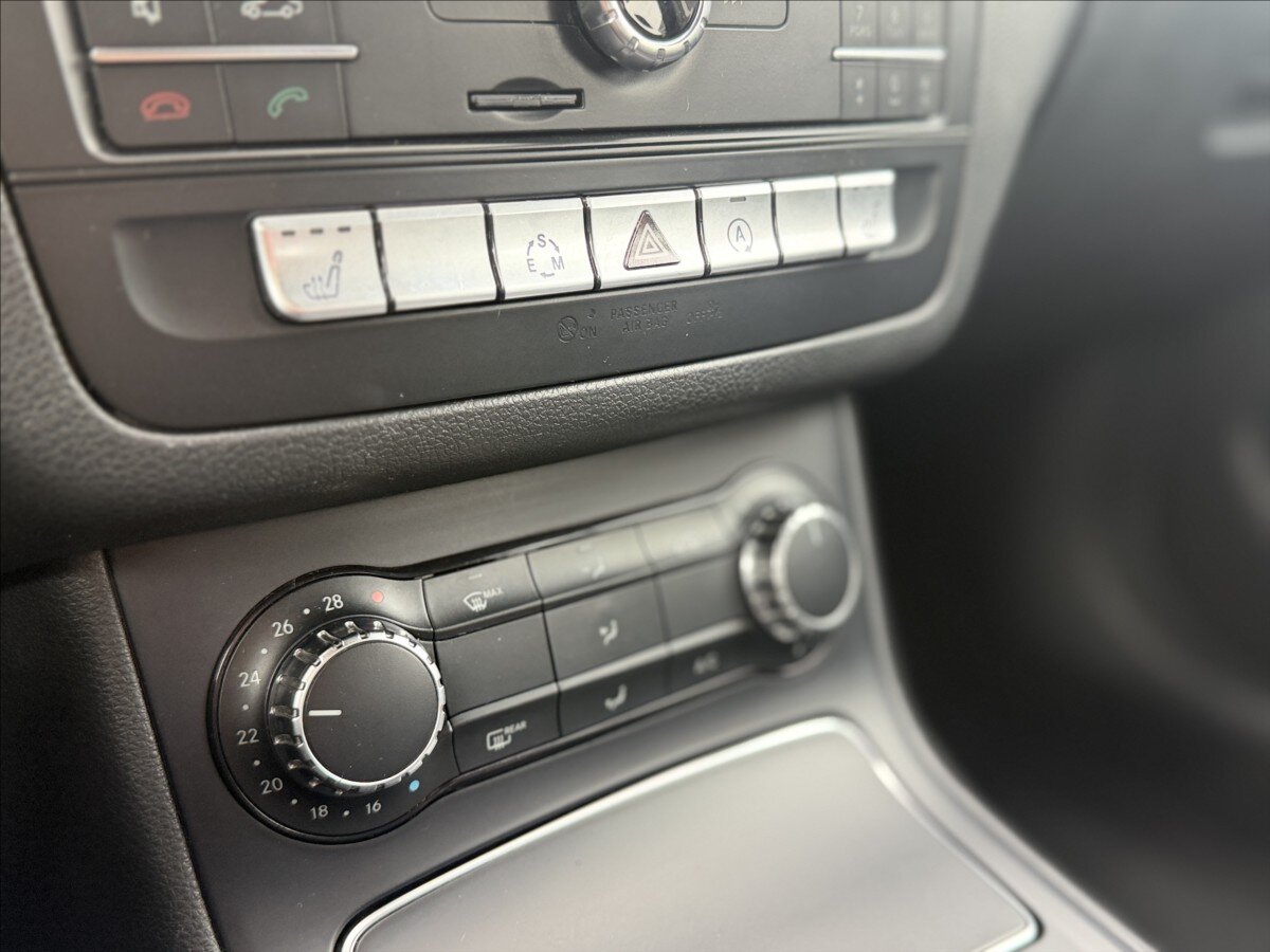 Mercedes-Benz Třídy B Kombi 1,5 l 80 kw