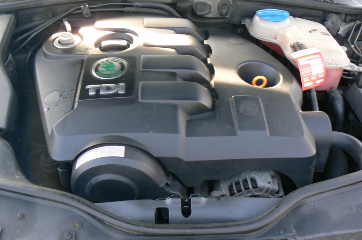 Škoda Superb Sedan 1,9 l 74 kw