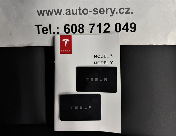 Tesla Model Y SUV 0,0 378 kw