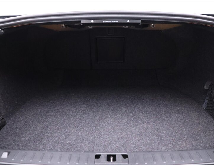 Volvo S80 Sedan / Limuzína 2,4 l 158 kw