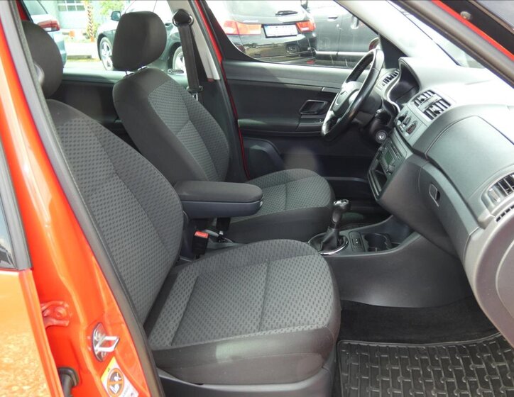 Škoda Roomster MPV 1,2 l 63 kw