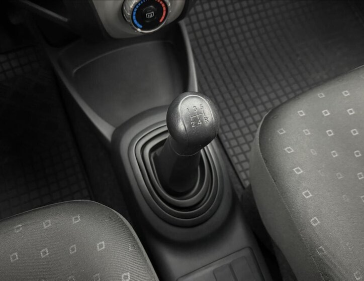 Toyota Yaris Hatchback 1,3 l 64 kw