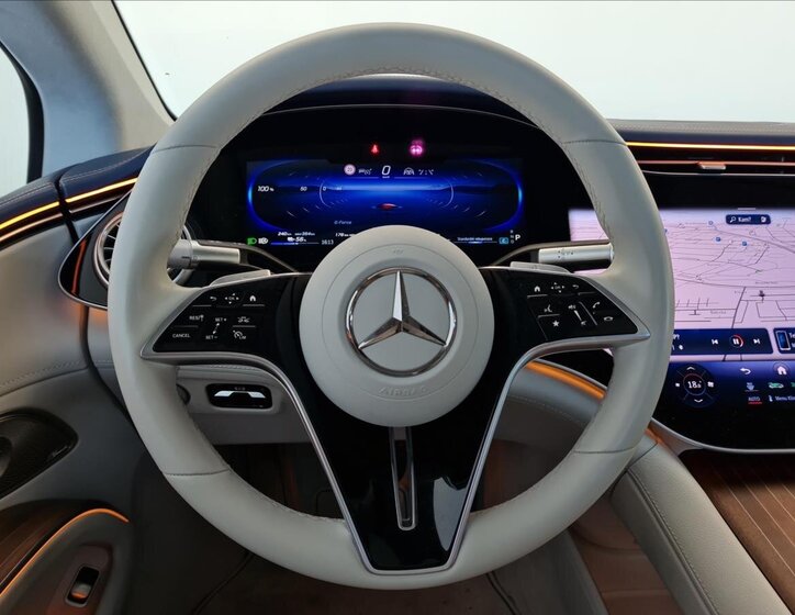 Mercedes-Benz EQS 10