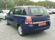 Opel Zafira 4