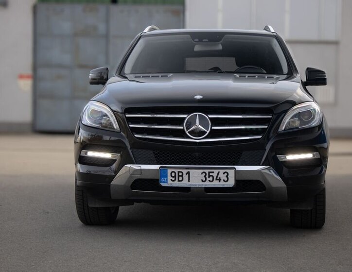 Mercedes-Benz Třídy M SUV / Terénní 3,5 l 225 kw