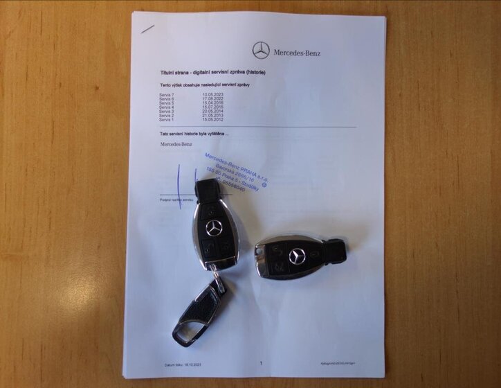 Mercedes-Benz Třídy C Sedan / Limuzína 3,0 l 170 kw