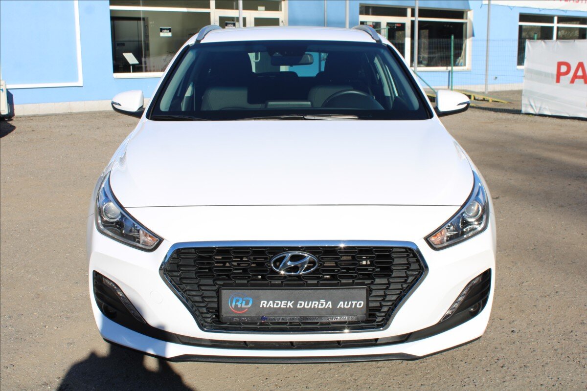 Hyundai i30 Kombi 1,4 l 103 kw