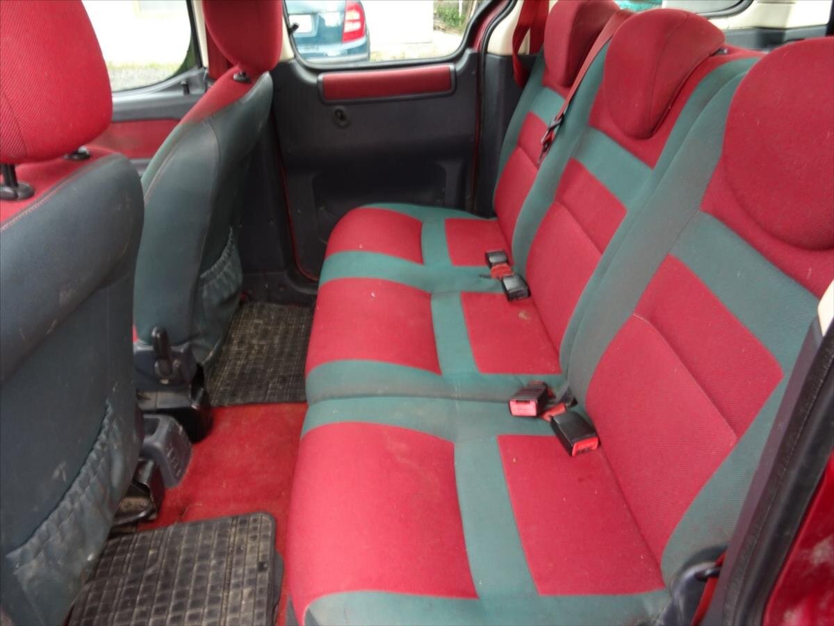 Citroën Berlingo MPV 2,0 l 66 kw