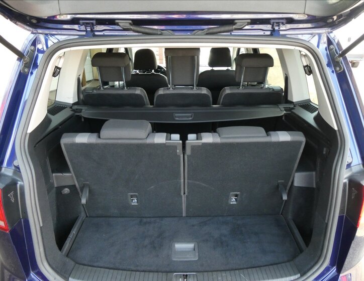 Volkswagen Touran MPV 1,2 l 81 kw