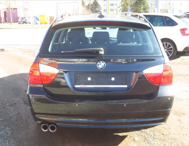 BMW Řada 3 Kombi 2,5 l 160 kw