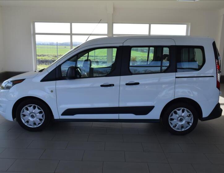 Ford Transit Connect 5