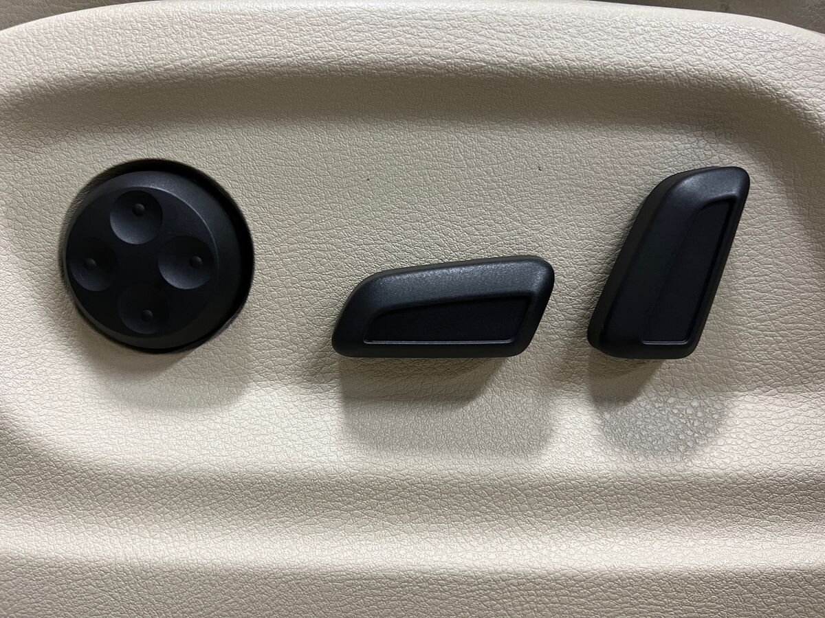 Volkswagen Tiguan SUV / Terénní 2,0 l 147 kw