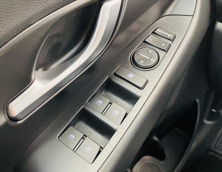 Hyundai i30 Kombi 1,4 l 103 kw