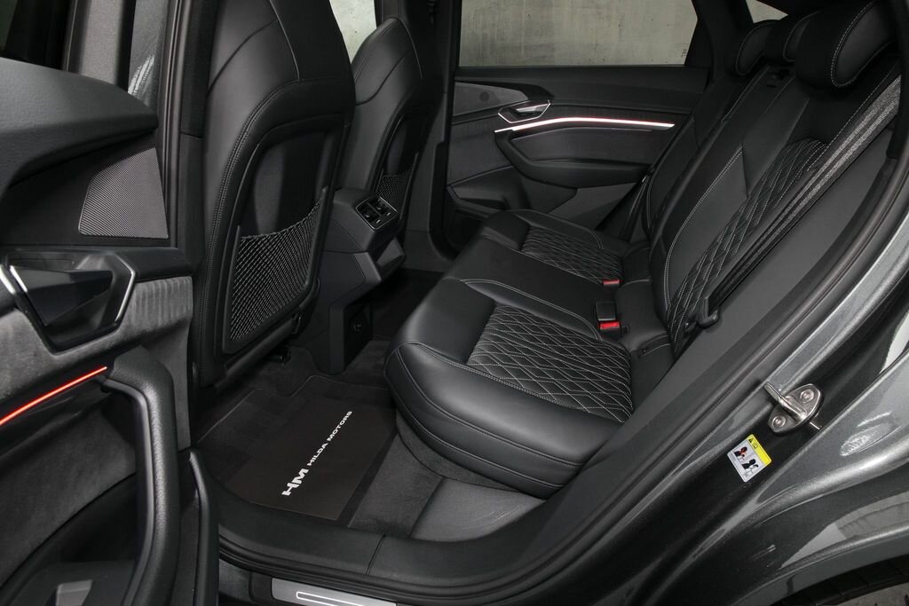 Audi e-tron SUV 0,0 300 kw