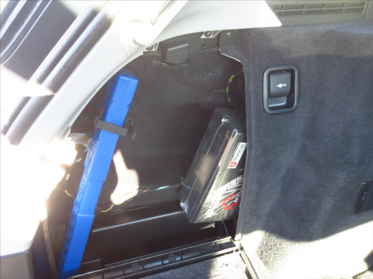 BMW Řada 3 Kombi 2,5 l 160 kw