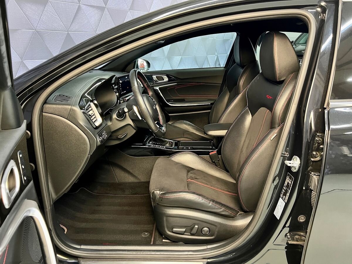 KIA Pro_Ceed Hatchback 1,6 l 150 kw