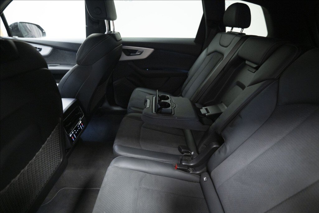 Audi Q7 SUV / Terénní 3,0 l 210 kw
