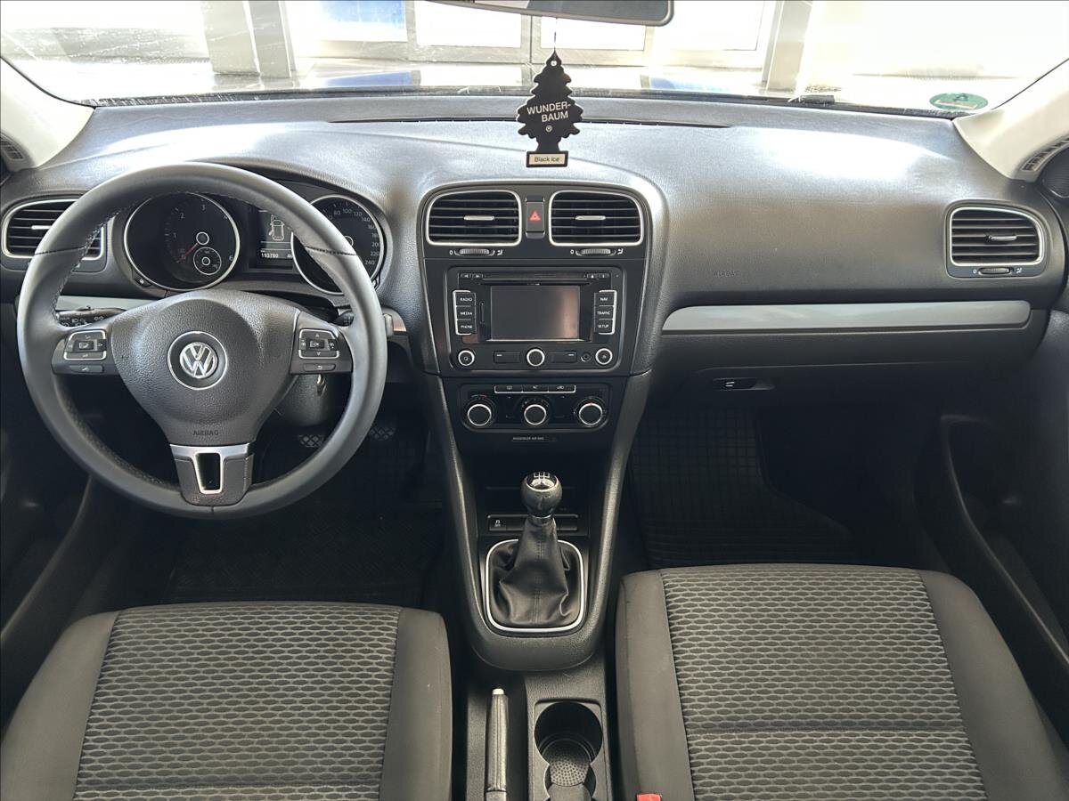 Volkswagen Golf Kombi 1,6 l 77 kw