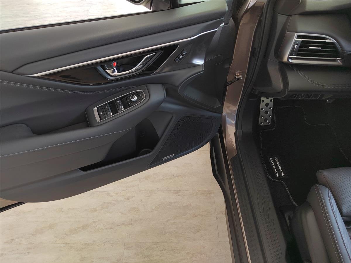 Subaru Outback Kombi 2,5 l 124 kw