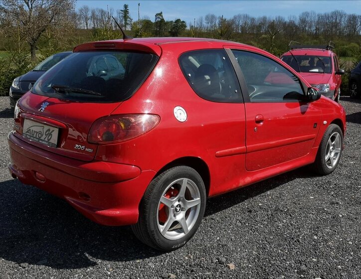 Peugeot 206 Hatchback 1,4 l 50 kw
