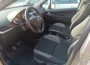 Peugeot 207 Hatchback 1,4 l 54 kw