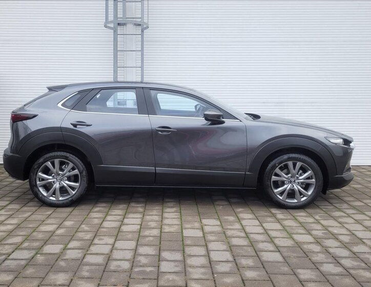 Mazda CX-30 3