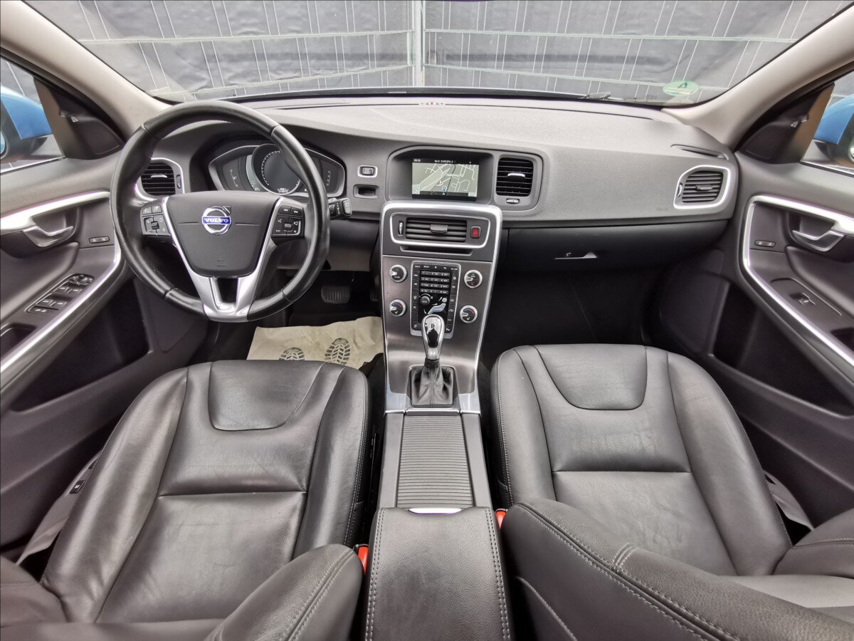 Volvo V60 Kombi 2,0 l 133 kw