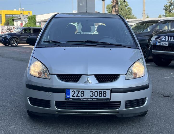 Mitsubishi Colt 2