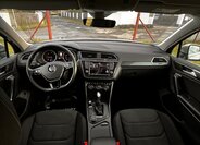 Volkswagen Tiguan 7