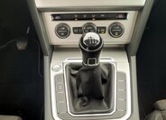 Volkswagen Passat Kombi 1,6 l 88 kw