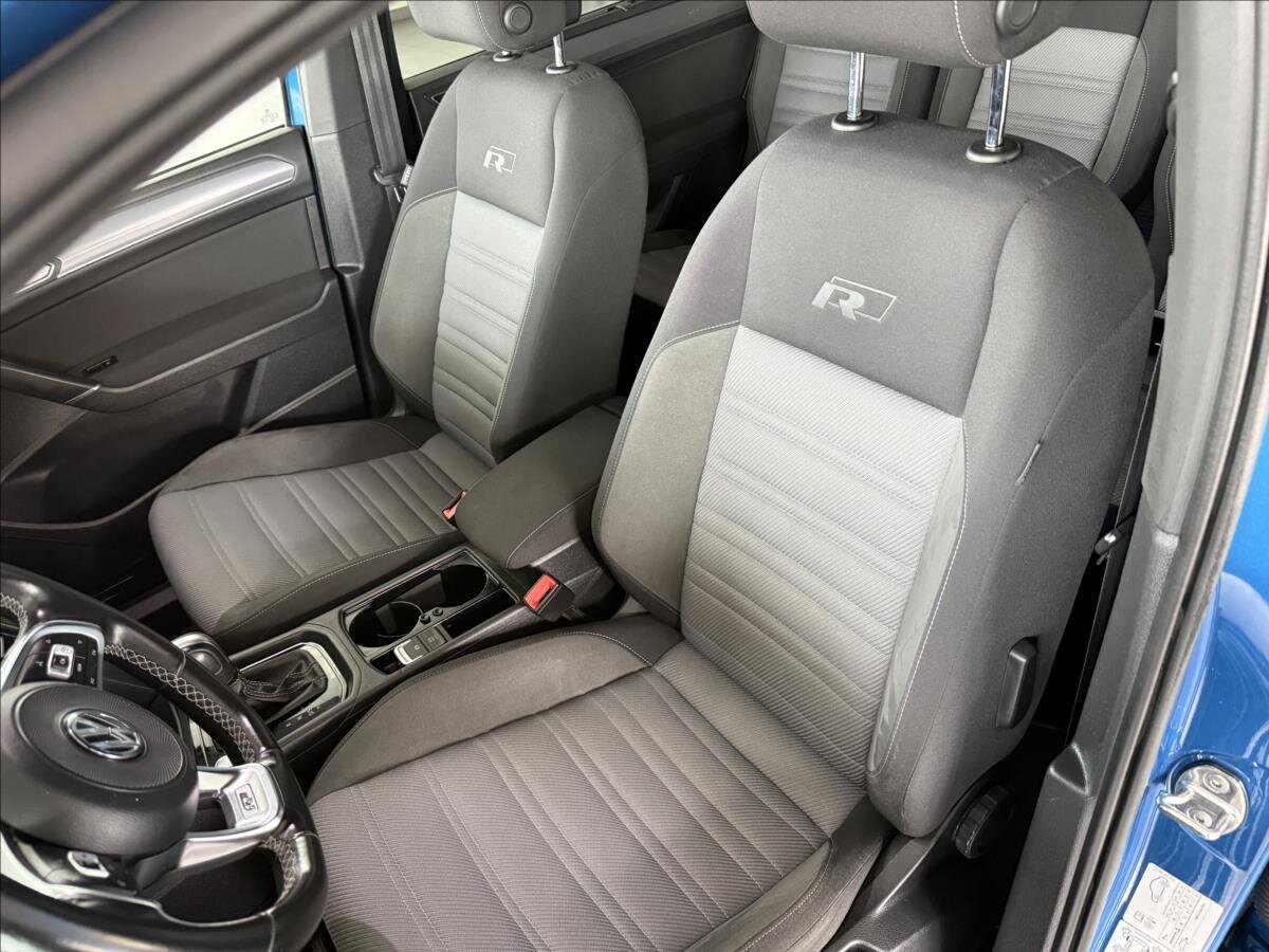 Volkswagen Touran Kombi 1,5 l 110 kw