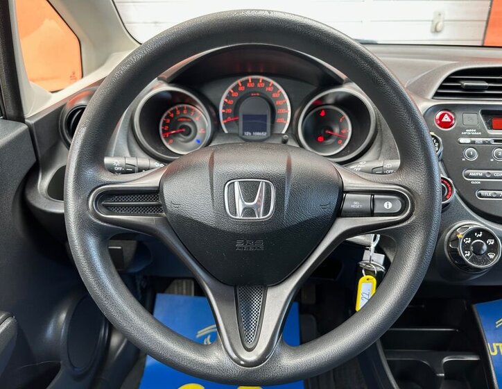 Honda Jazz Hatchback 1,2 l 66 kw