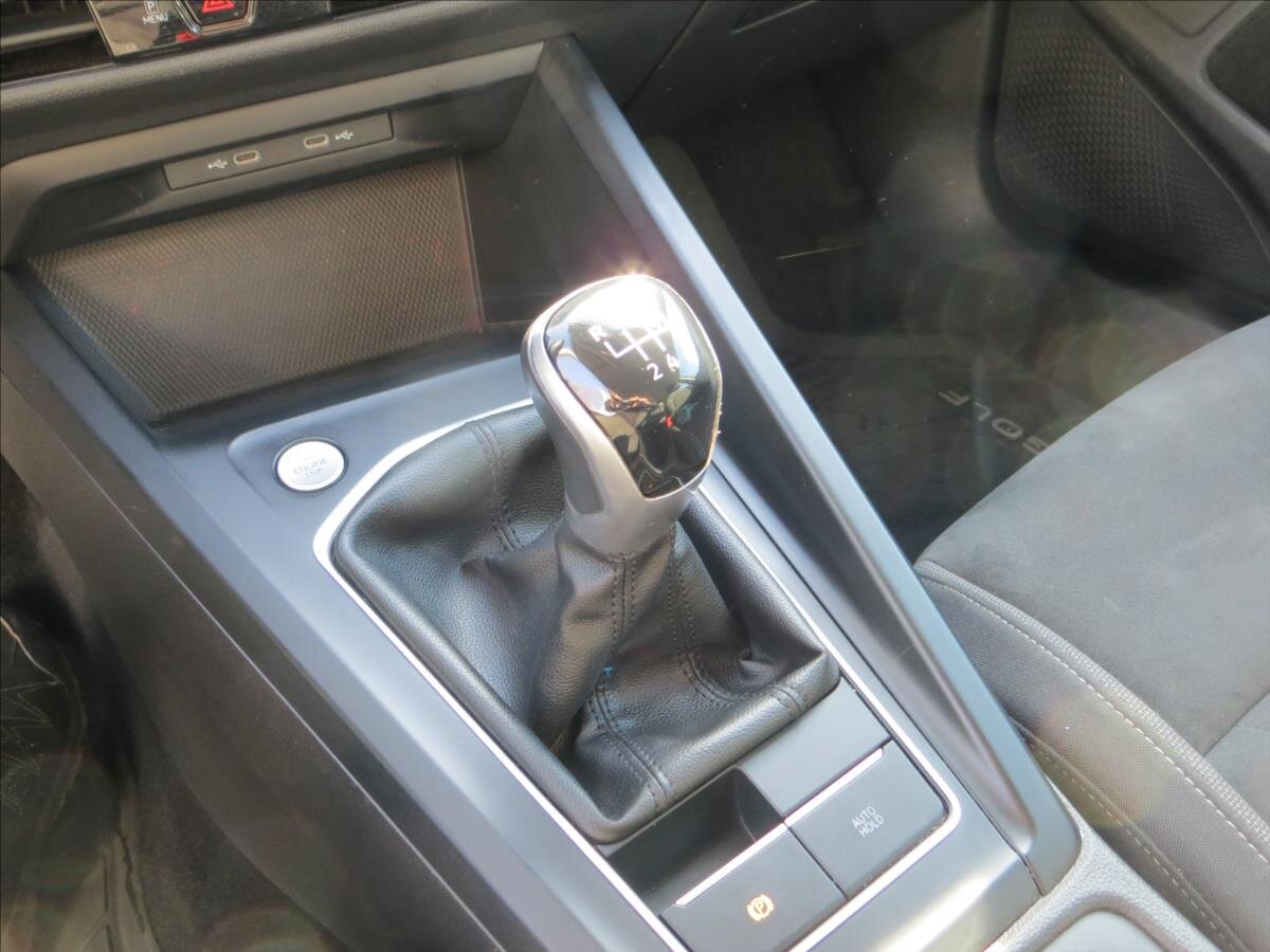 Volkswagen Golf Kombi 2,0 l 85 kw