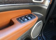 Jeep Grand Cherokee 16