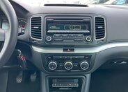 Volkswagen Sharan MPV 2,0 l 103 kw