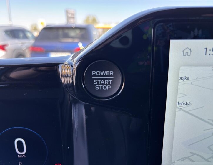 Ford Tourneo Custom Kombi 2,5 l 171 kw