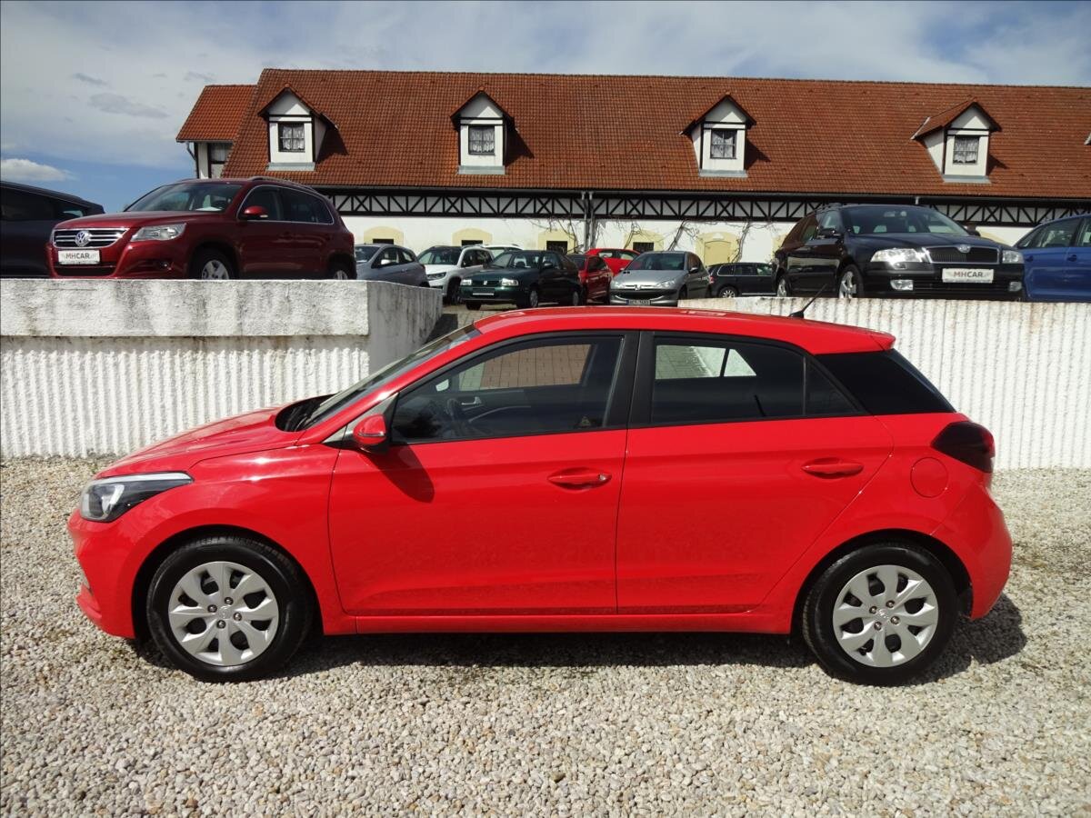 Hyundai i20 Hatchback 1,2 l 55 kw