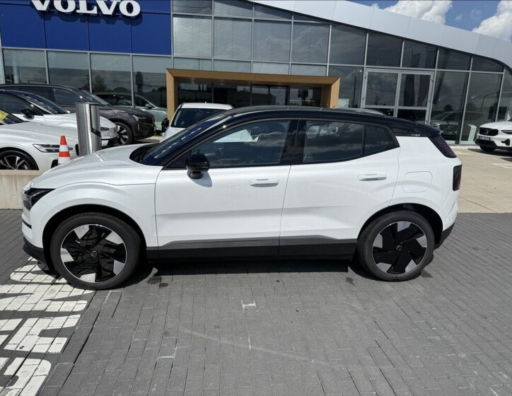 Volvo EX30 2