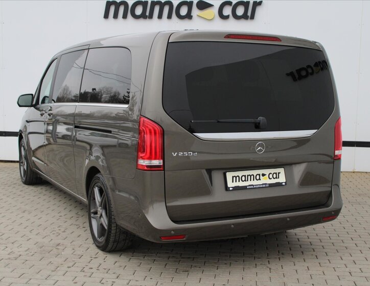 Mercedes-Benz Třídy V MPV 2,1 l 140 kw