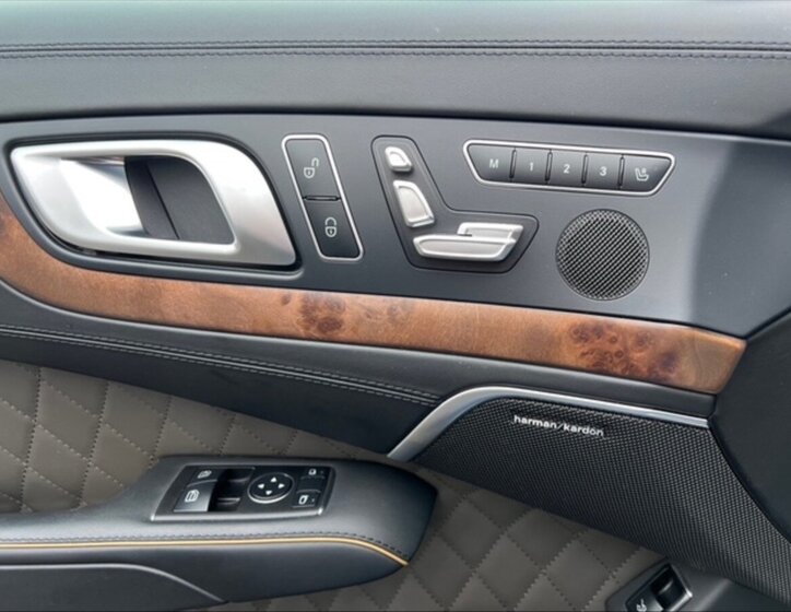 Mercedes-Benz SL Kabriolet 3,0 l 270 kw