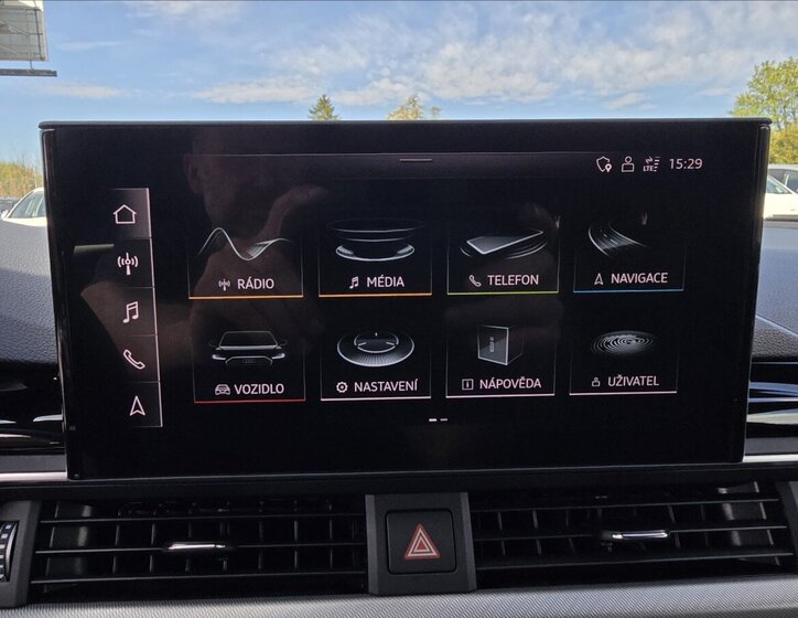 Audi A4 Kombi 2,0 l 140 kw