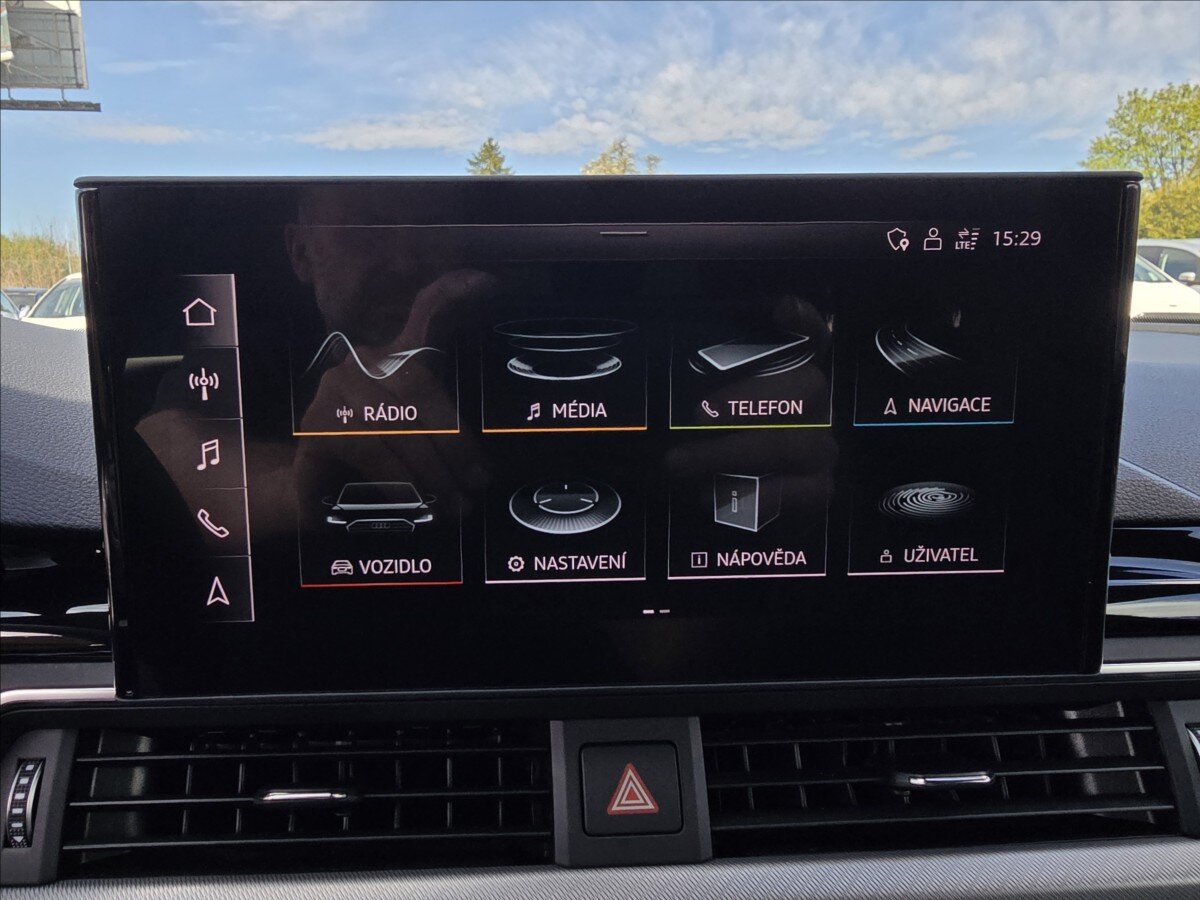 Audi A4 Kombi 2,0 l 140 kw