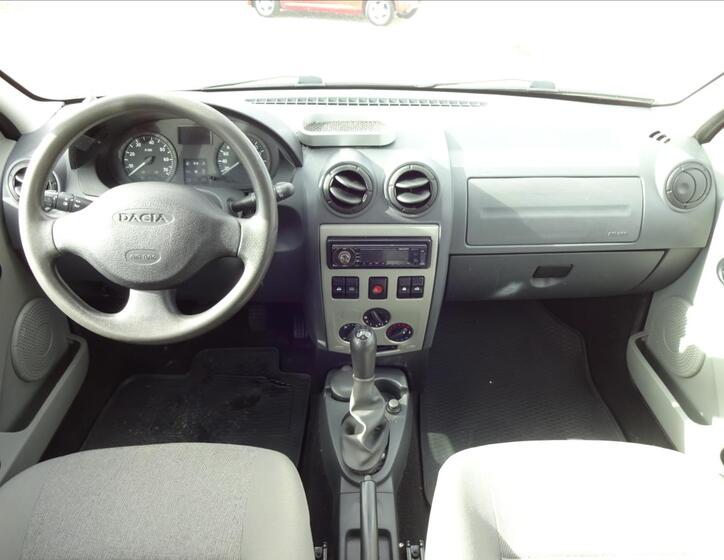 Dacia Logan 31