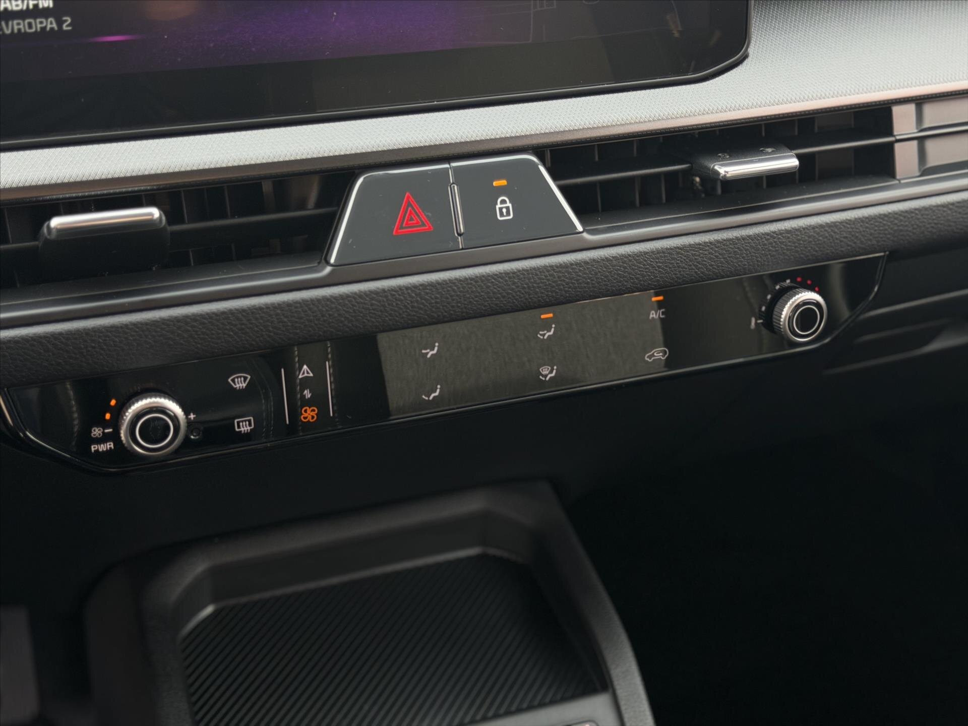 KIA Stonic CUV 998,0 74 kw