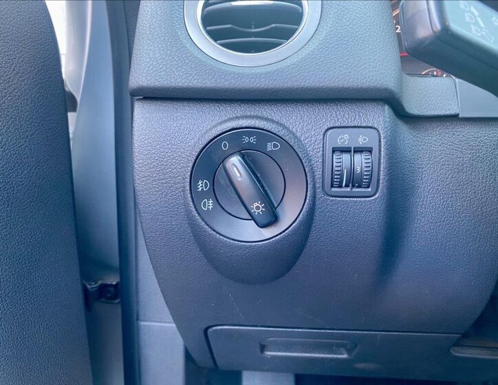 Volkswagen Tiguan SUV 2,0 l 103 kw