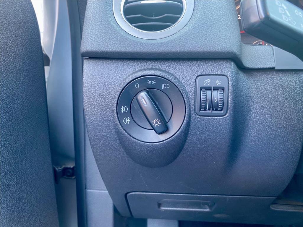 Volkswagen Tiguan SUV 2,0 l 103 kw