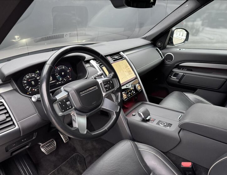 Land Rover Discovery SUV / Terénní 3,0 l 221 kw