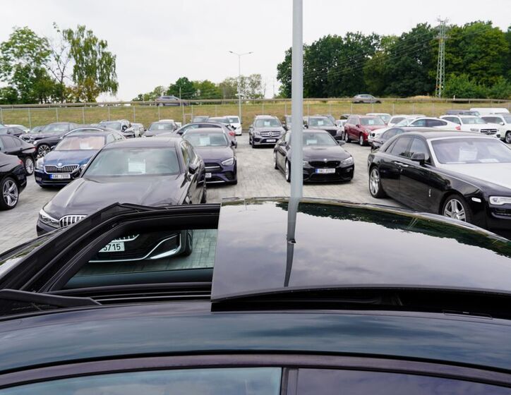 Mercedes-Benz Třídy E 15